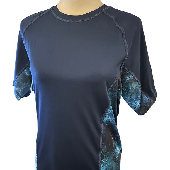 SeaDoo Men's Short Sleeve Performance Rashguard, Navy, Size Medium, NWT - Picture 3 of 7